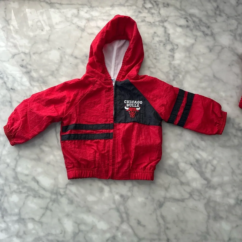 Vintage NBA Official Licensed Chicago bulls baby set - Picture 6 of 10